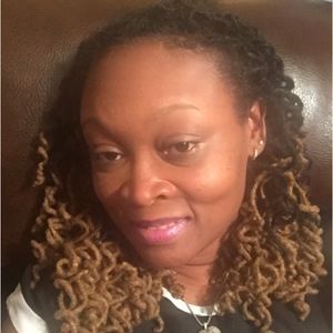 Meet your Posher, Regina